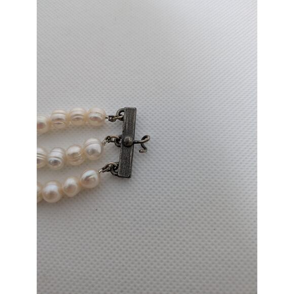 HALEY HILL SILVERTONE PEARL & RHINESTONE 3 STRAND BRACELET 1 1/2 X 7-9" - Picture 7 of 8